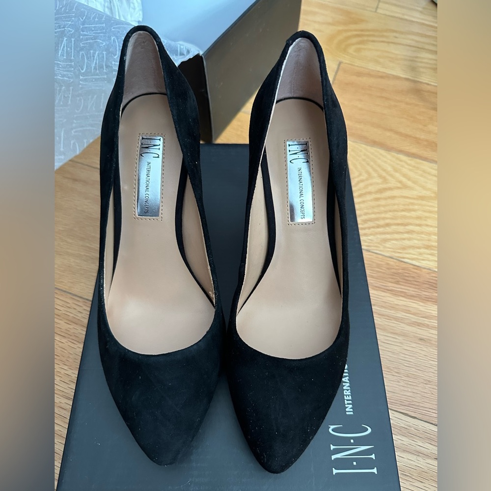 I.N.C Suede Heels Size 6